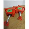 Image 1 : 2 JOINT VISES
