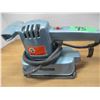 Image 1 : BLACK & DECKER SANDER