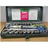 Image 1 : 40 PIECE RATCHET & SOCKET SET