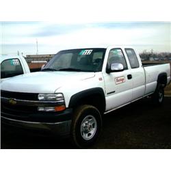 2002 CHEVROLET 2500 HD EXTENDED CAB  4 X 2  PICKUP