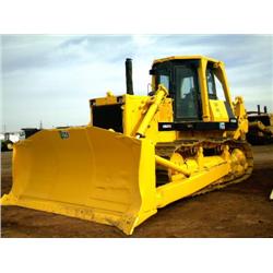 KOMATSU D135A-2 CRAWLER TRACTOR