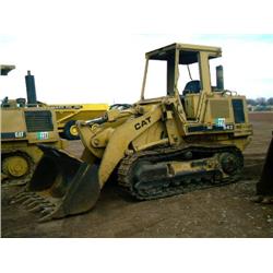 CATERPILLAR 943 CRAWLER LOADER