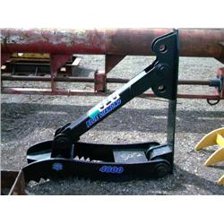 2005 BLUE DIAMOND 4800 MECHANICAL THUMB