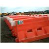 Image 1 : PLASTIC WATER BARRIER