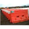 Image 1 : PLASTIC WATER BARRIER