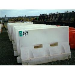 PLASTIC WATER BARRIER