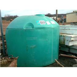 1500 GALLON PLASTIC TANK
