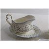Image 2 : Royal Albert Caroline Cream & Sugar and Gravy Boat