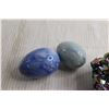Image 3 : Assorted Decorative Stones - Quartz, Amethyst