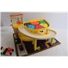 Image 6 : Fisher Price Parking Ramp Toy