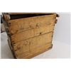 Image 3 : Vintage Wooden Egg Crate