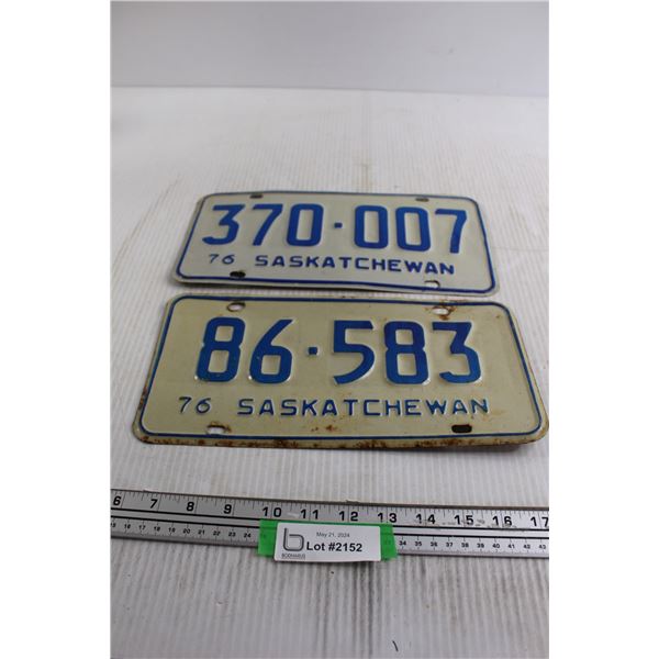 (2) Saskatchewan 1976 License Plates