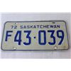 Image 2 : (2) 1972 Saskatchewan License Plates