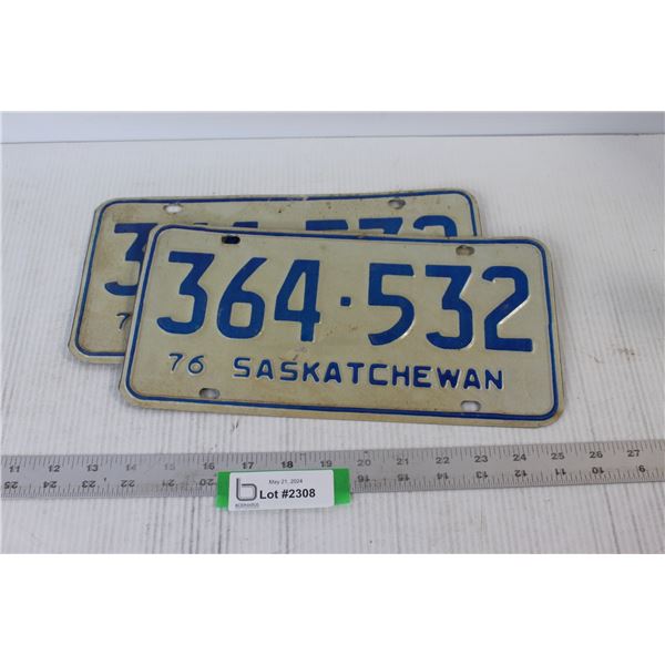 (2) 1976 Saskatchewan License Plates