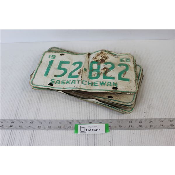 (6) Saskatchewan License Plates