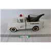 Image 1 : Li'l Beaver Toy Tow Truck