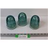 Image 1 : (3) Blue Glass Insulators