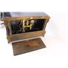 Image 5 : Sessions Clock Co. Mantle Clock w/Keys - (One Pillar Loose on Right hand Side) 16"x5"x10", Untested