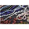 Image 3 : (10+) Necklaces/Jewelry - Various Sizes & Styles