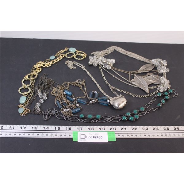(6) Necklaces/Jewelry - Various Sizes & Styles