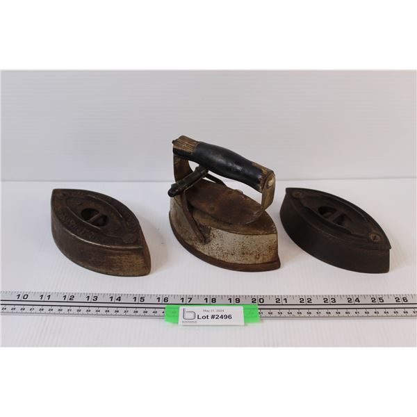 Antique Iron & (2) Iron Bottoms