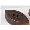 Image 3 : Antique Iron & (2) Iron Bottoms