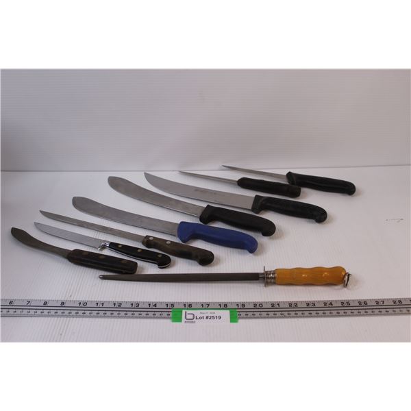 (8) Kitchen Knifes & Sharpener