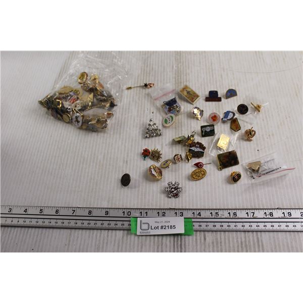 (100+) Assorted Pins