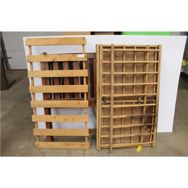 *Vintage Wooden Bed Frames With Mattresses