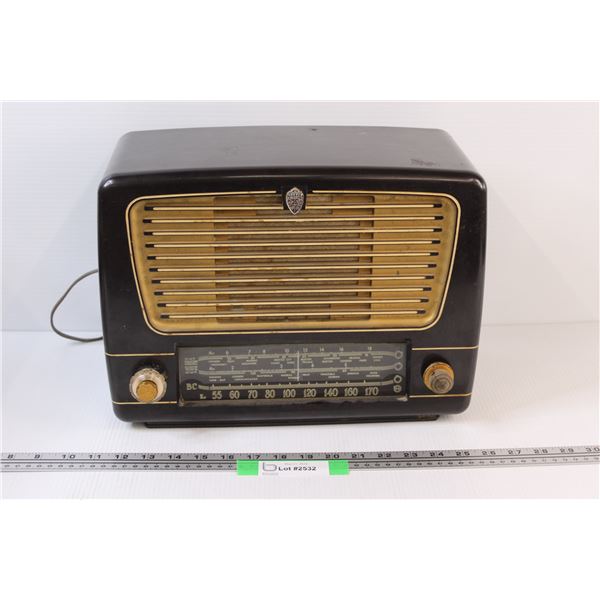 Rogers Majestic International Short Wave Radio - Does not Power On, May Need Work
