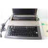 Image 3 : Brother Electric Typewriter w/Manual (working)