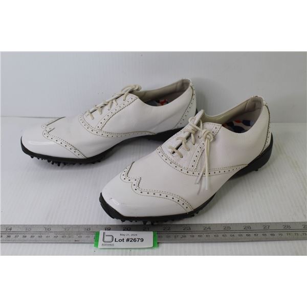 Foot Joy Lopro Golf Shoes - Very Good Condition (size 10 N)