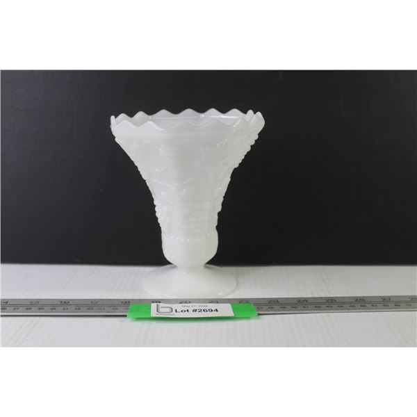 Milk Glass Vase (6 1/4" tall x 5 1/2")