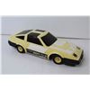 Image 6 : Vintage Radio Shack Nissan 300-ZX Turbo (battery cover missing)