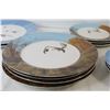 Image 3 : Ducks Unlimited Dishes Set: (6) Dinner Plates, (6) Dessert Plates, (4) Bowls
