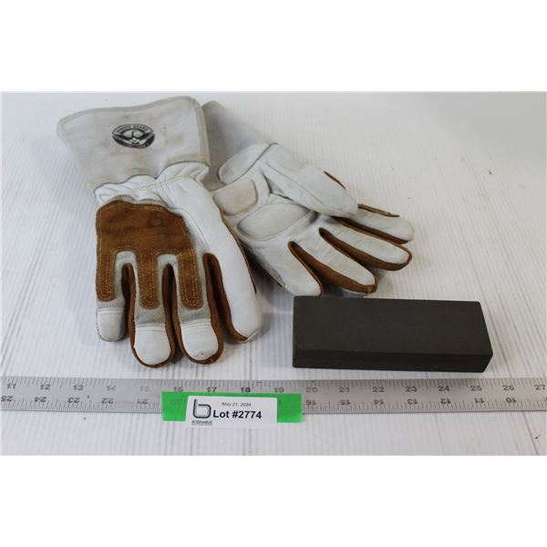 Gander Brand Work Gloves & Sharpening Stone