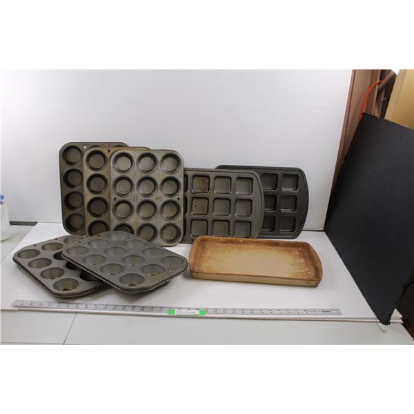 (7) Used Muffin Tin Pans & The Pampered Chef Stoneware Baking Sheet (11"x16")