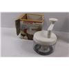 Image 2 : Used Starfrit Manual Food Processor & Black & Decker Handy Chopper Mincer/Chopper - With Original Bo