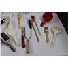 Image 9 : Various Kitchen Items - Bottle Brushes, Juicer, Graders, Masher, Knives, Slicer, Measuring Cup etc.