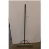 Image 1 : *Shop Broom with Metal Handle