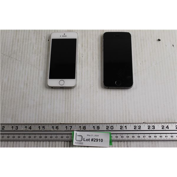 (2) Apple iPhone 5Ss - For Parts