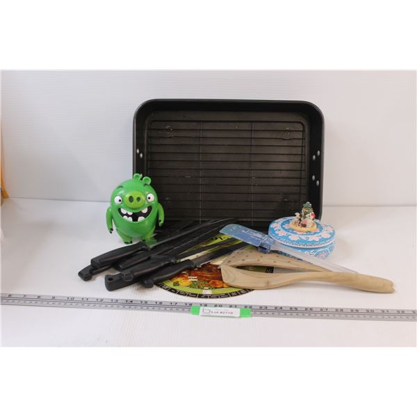 (14) Lot of Kitchen Utensils: Serrated Knives; Wood Spoons; Roaster Pan & Misc.