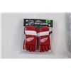 Image 2 : (2 pr) Official NHL Mini Gloves - Detroit & Buffalo