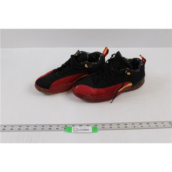 Use Air Jordan Jumpman "Super Bowl" Sneakers (Size 10 US)