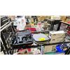 Image 1 : LOT OF MASSAGERS & 2 TONER CARTRIDGES