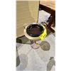 Image 1 : ASH TRAY ON STAND
