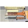 Image 2 : KABAR U.S.M.C FIGHTING KNIFE WITH LEATHER SCABBARD & ORIGINAL BOX