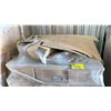 Image 2 : PALLET OF ROMAINE LETTUCE SLEEVES
