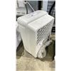 Image 2 : INSIGNIA PORTABLE DEHUMIDIFIER