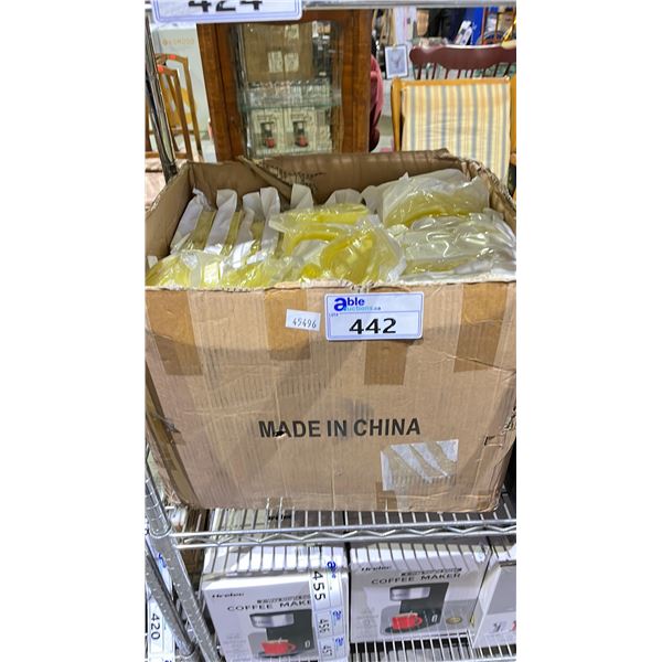 BOX OF RICE BALL MOLDS